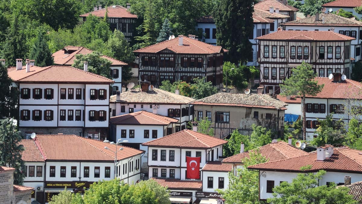 Doğa ve tarihi iç içe sevenlerin rotası: Safranbolu