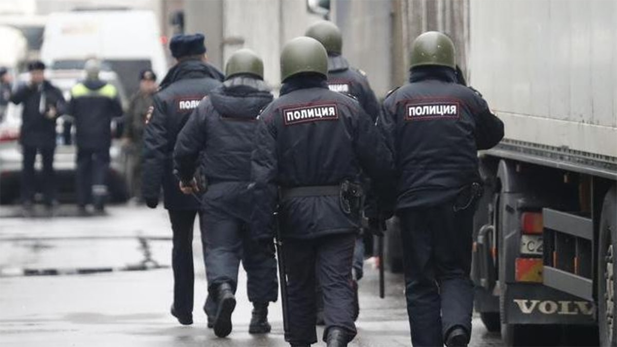 Polis noktası, Sinagog ve kiliseye saldırı: 6 polis, 1 papaz öldü