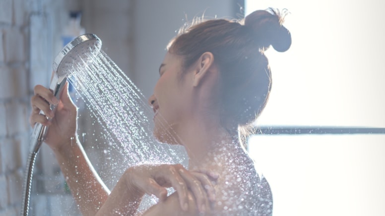 Kalp sağlığına dikkat... Sıcak havada soğuk duş uyarısı