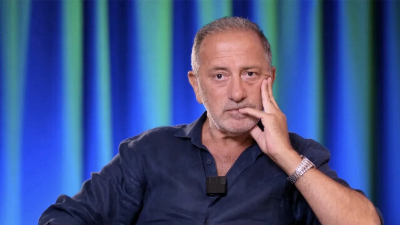 Fatih Altaylı'ya motosiklet çarptı