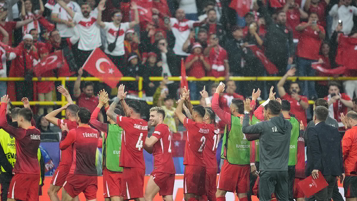 EURO 2024: Türkiye, Çekya karşısında son 16'ya göz dikti