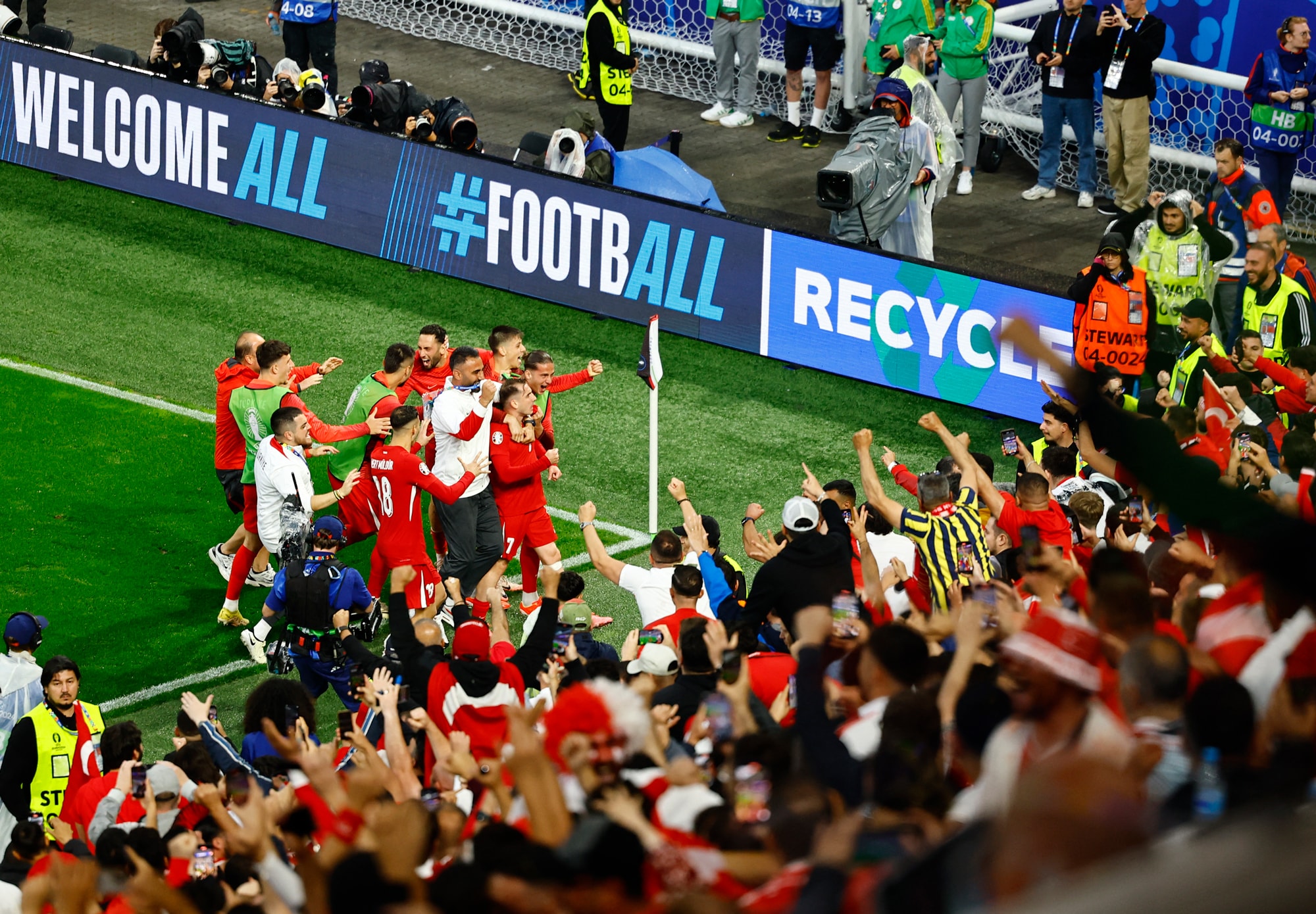 SÖZCÜ yazarları Türkiye-Gürcistan maçını değerlendirdi