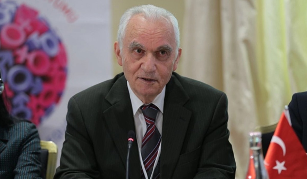 Yaşar Yakış hayatını kaybetti