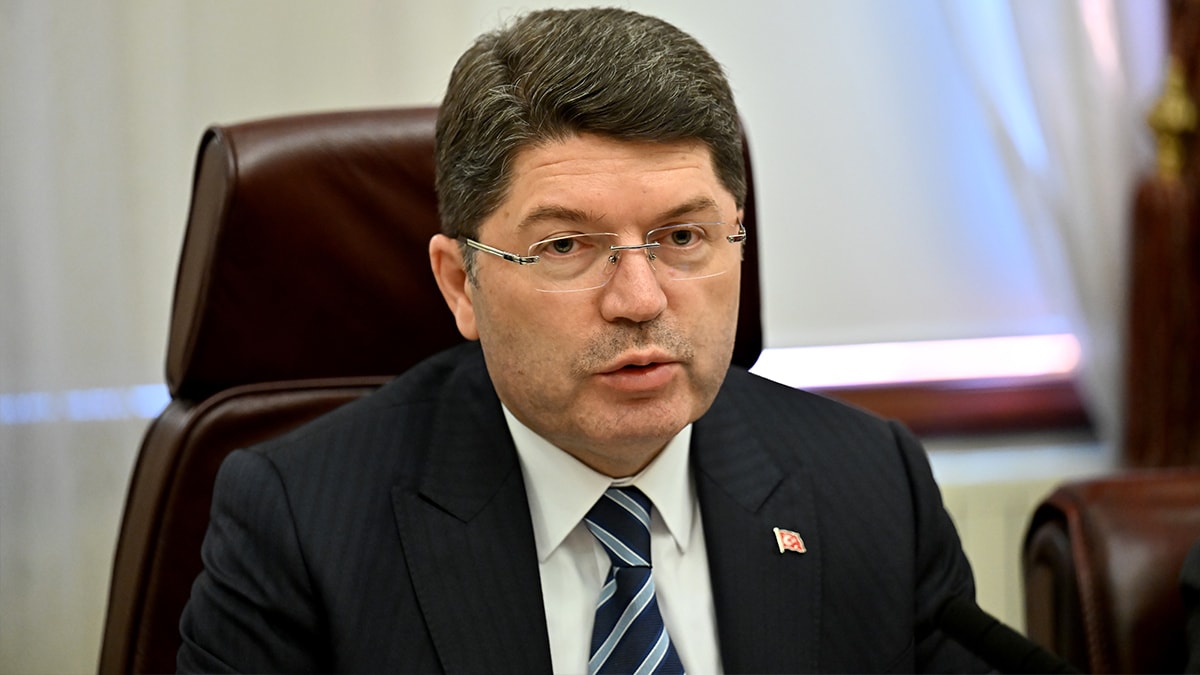 Yılmaz Tunç: Hukuk devleti tarafsız ve bağımsız yargıyla mümkündür