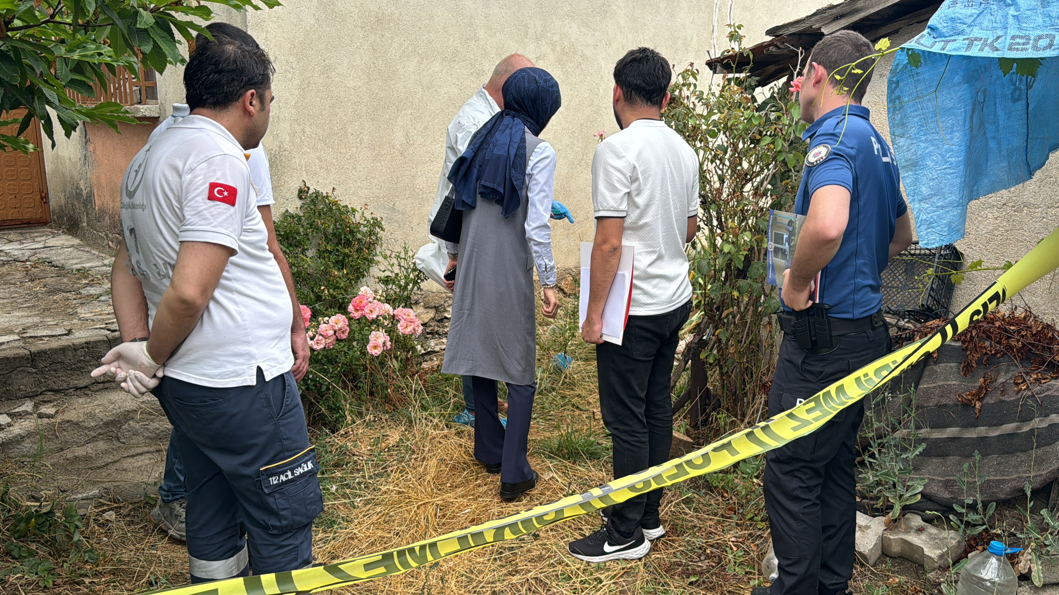 Baba ve engelli kızı ölü bulundu