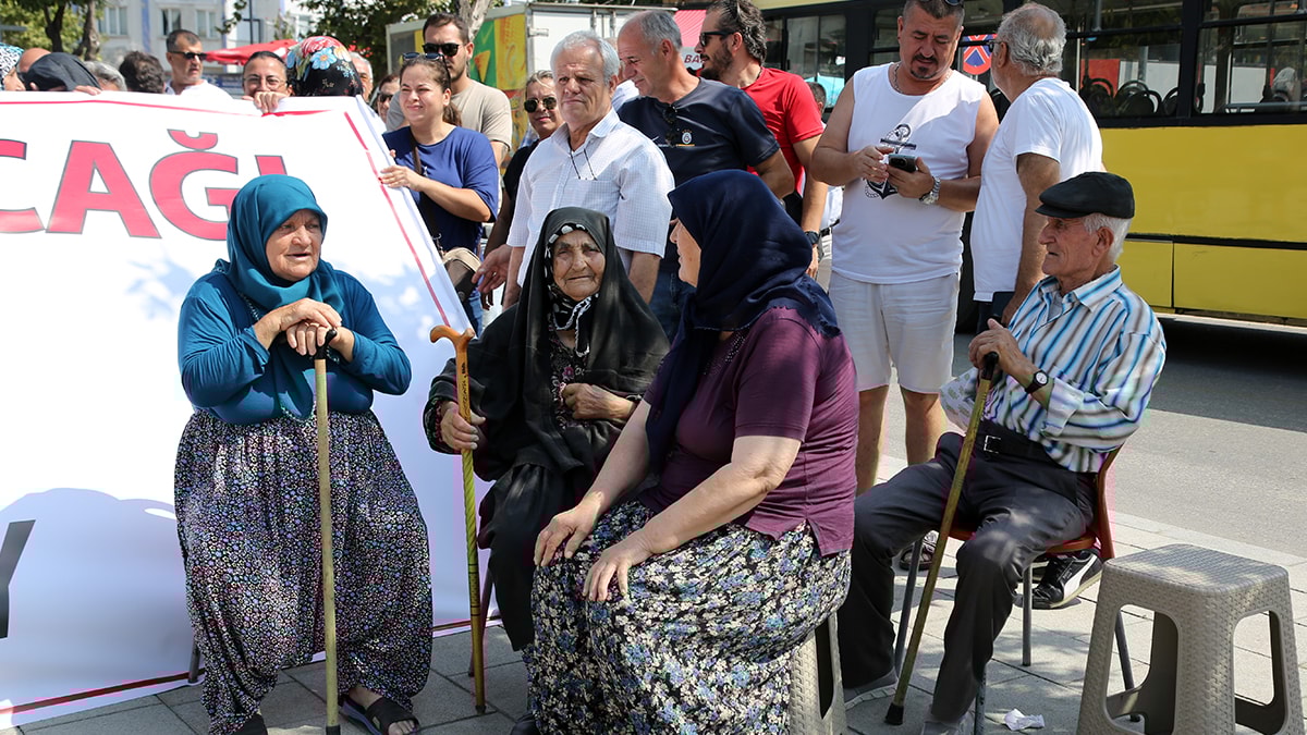 Edirne'de köylülerden taş ocağı eylemi: İzin vermeyeceğiz