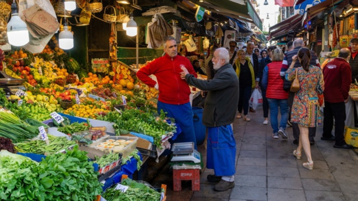 Enflasyonu var çok tatlı binası var çok katlı