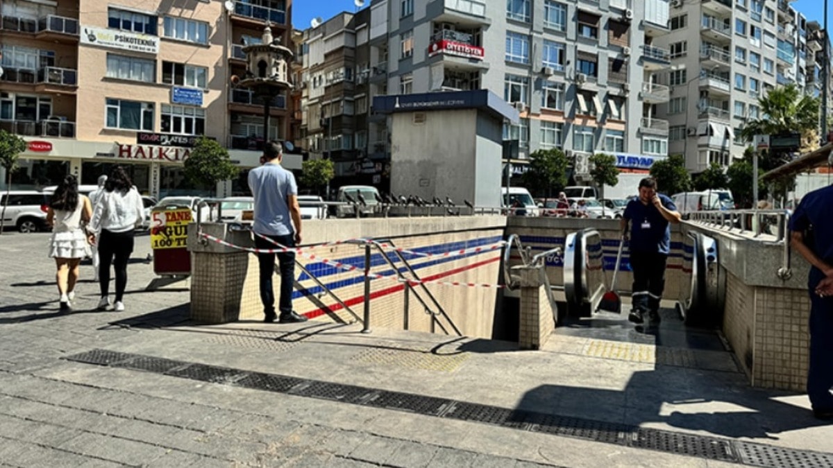 Yürüyen merdiven ters yöne hareket etti: Yaralılar var