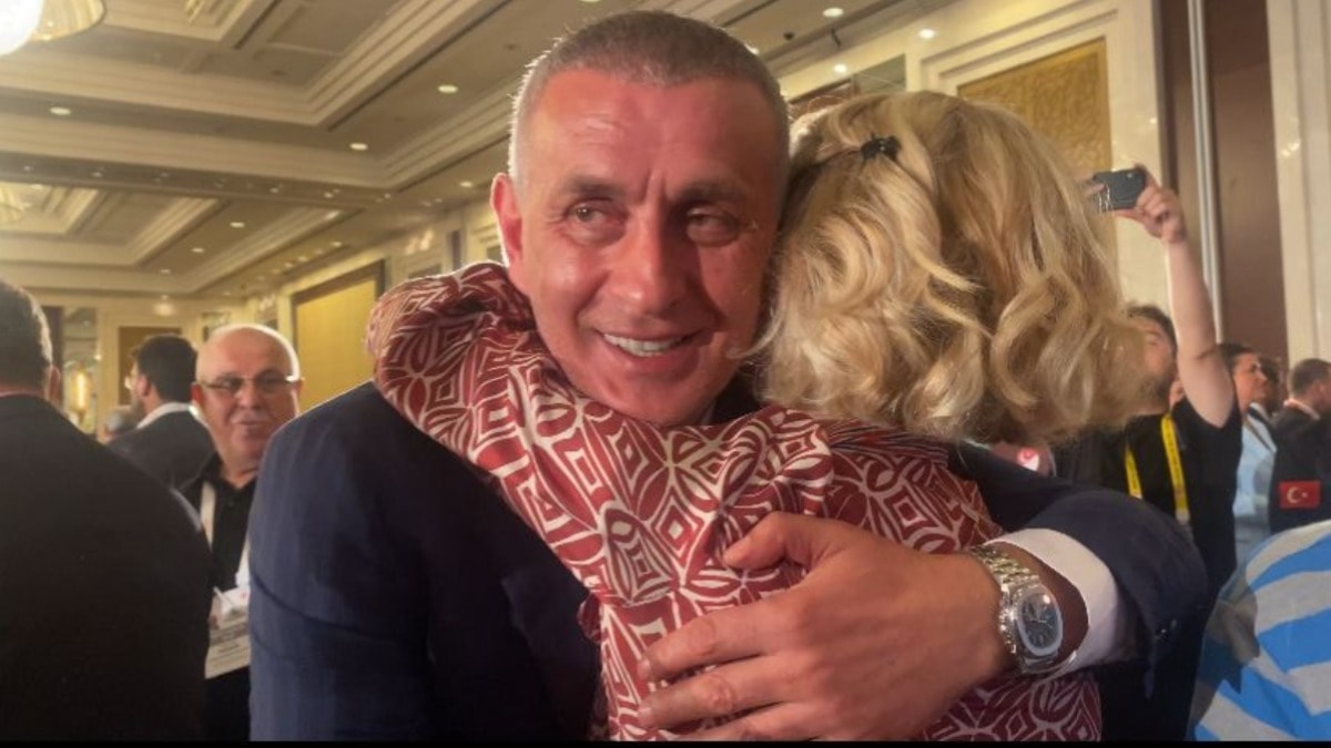 TFF'nin yeni başkanı belli oldu! Kıran kırana yarışı İbrahim Hacıosmanoğlu kazandı