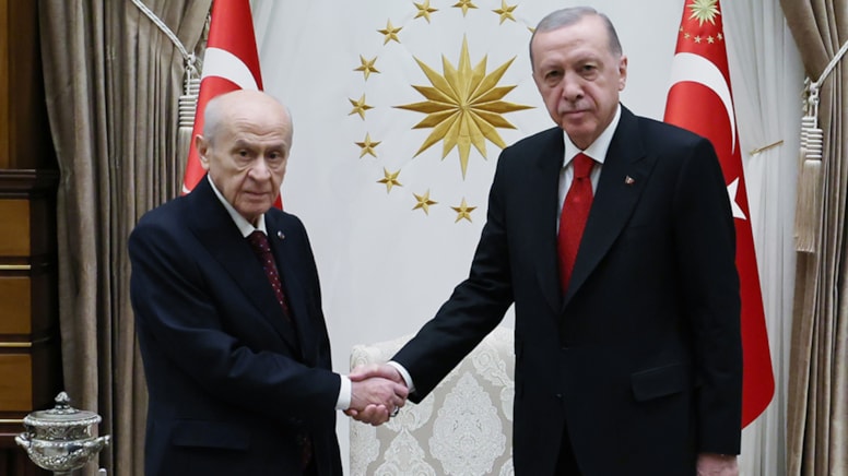 Erdoğan, Bahçeli ve birçok siyasetçiyle görüştü