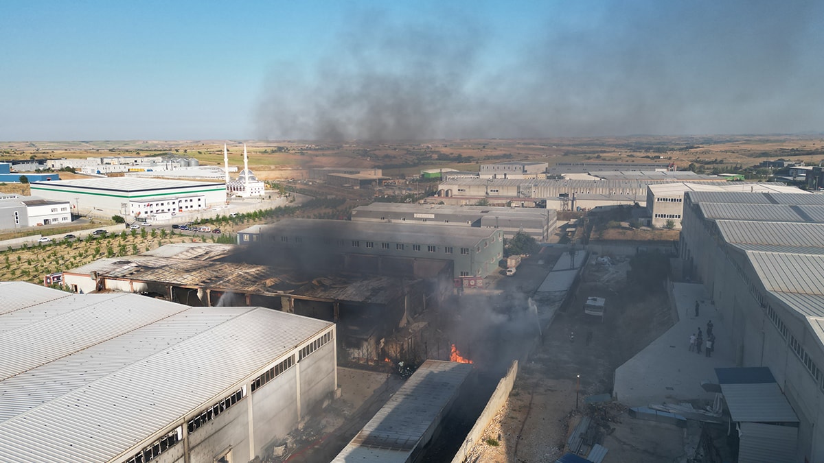 Tekirdağ’da 2 fabrikada yangın