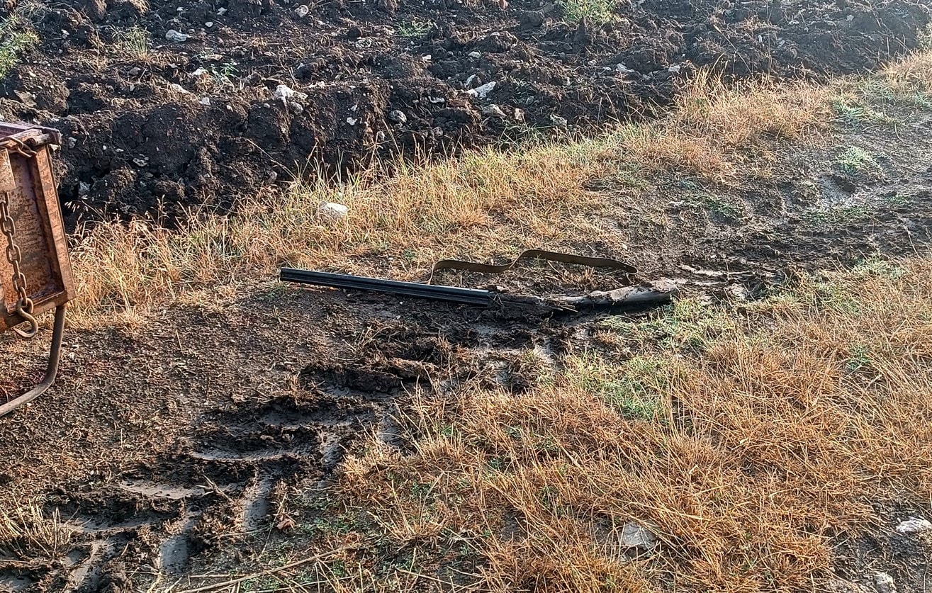 Tarlada tüfekle vurulmuş halde bulundu: 'Domuz kovalamacası' ihtimali...