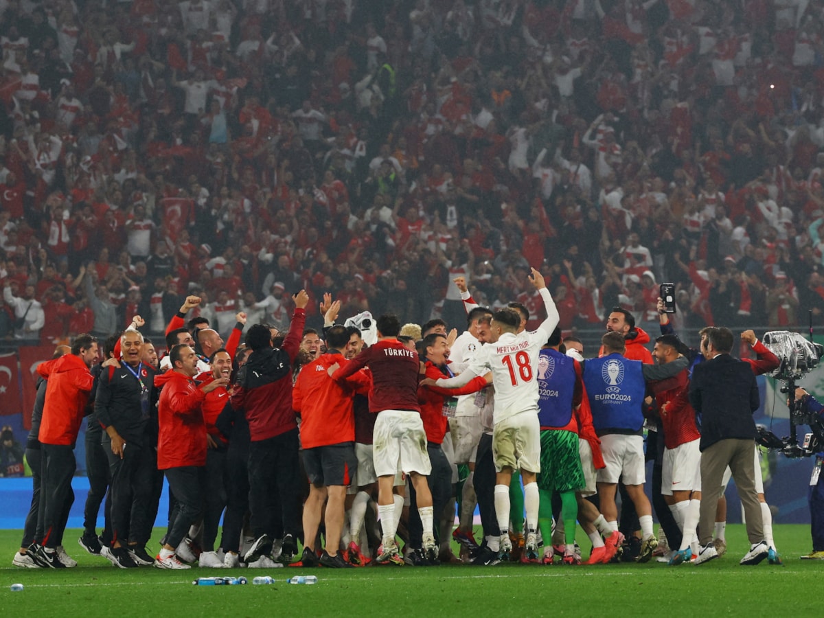 Türkiye EURO 2024'te çeyrek finale yükseldi Almanlar, yapay zeka ve Avrupa  titredi - Sözcü