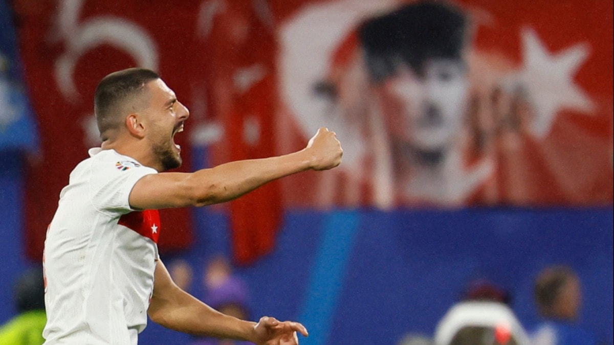 Avusturya maçının kahramanı Merih Demiral: Ne mutlu Türk'üm diyene!