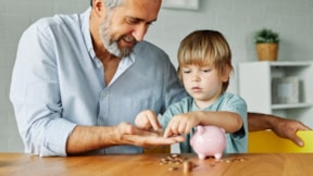 Çocuklara tasarruf etme ve para biriktirme alışkanlığı nasıl kazandırılır?