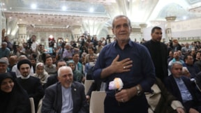 İran'da yeni cumhurbaşkanını destekleyen isim tutuklandı