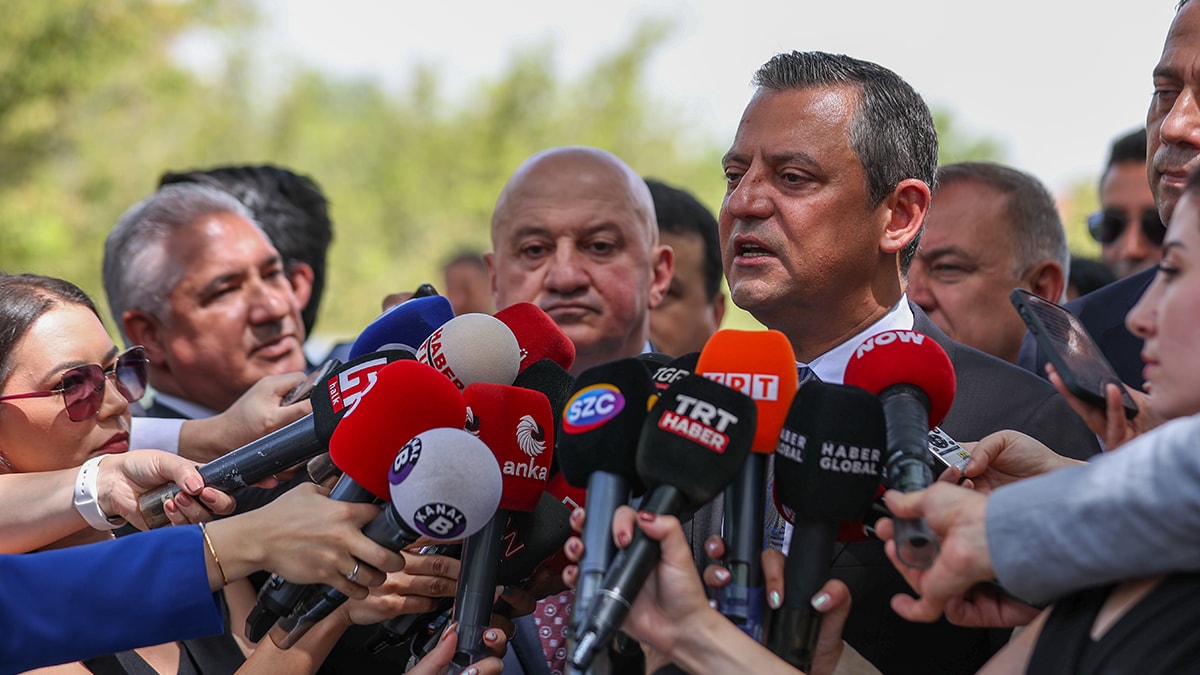 Özgür Özel: Yarın karar alalım, iki ay sonra seçim olsun