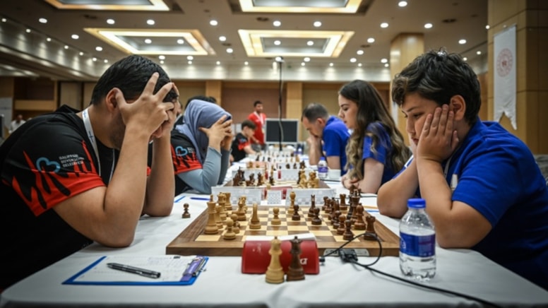 Türkiye İş Bankası 100. Yıl Satranç Süper Ligi başladı