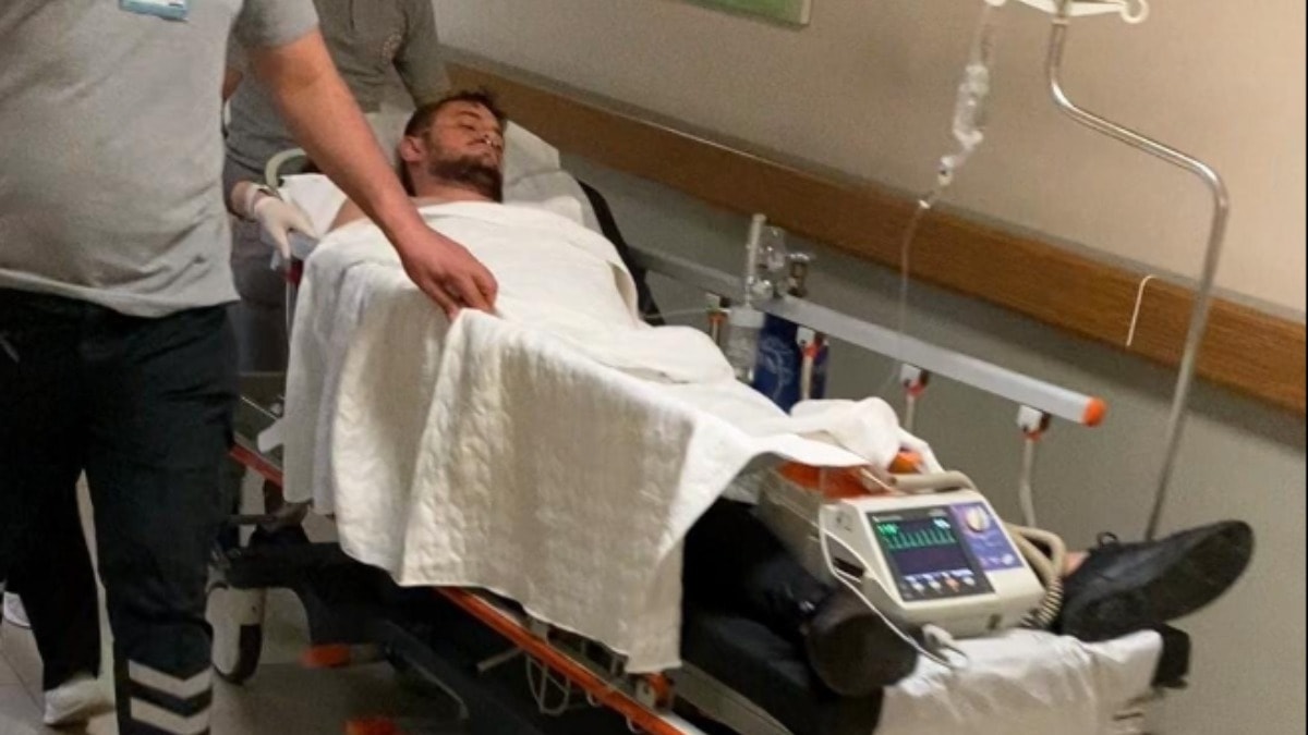 Birlikte içki içtiği arkadaşını bıçakladı!