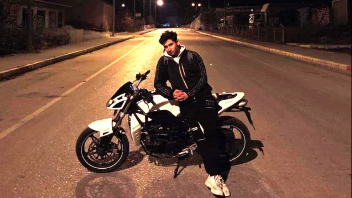 Amasya’da motosikletin çarptığı çocuk ve sürücü öldü