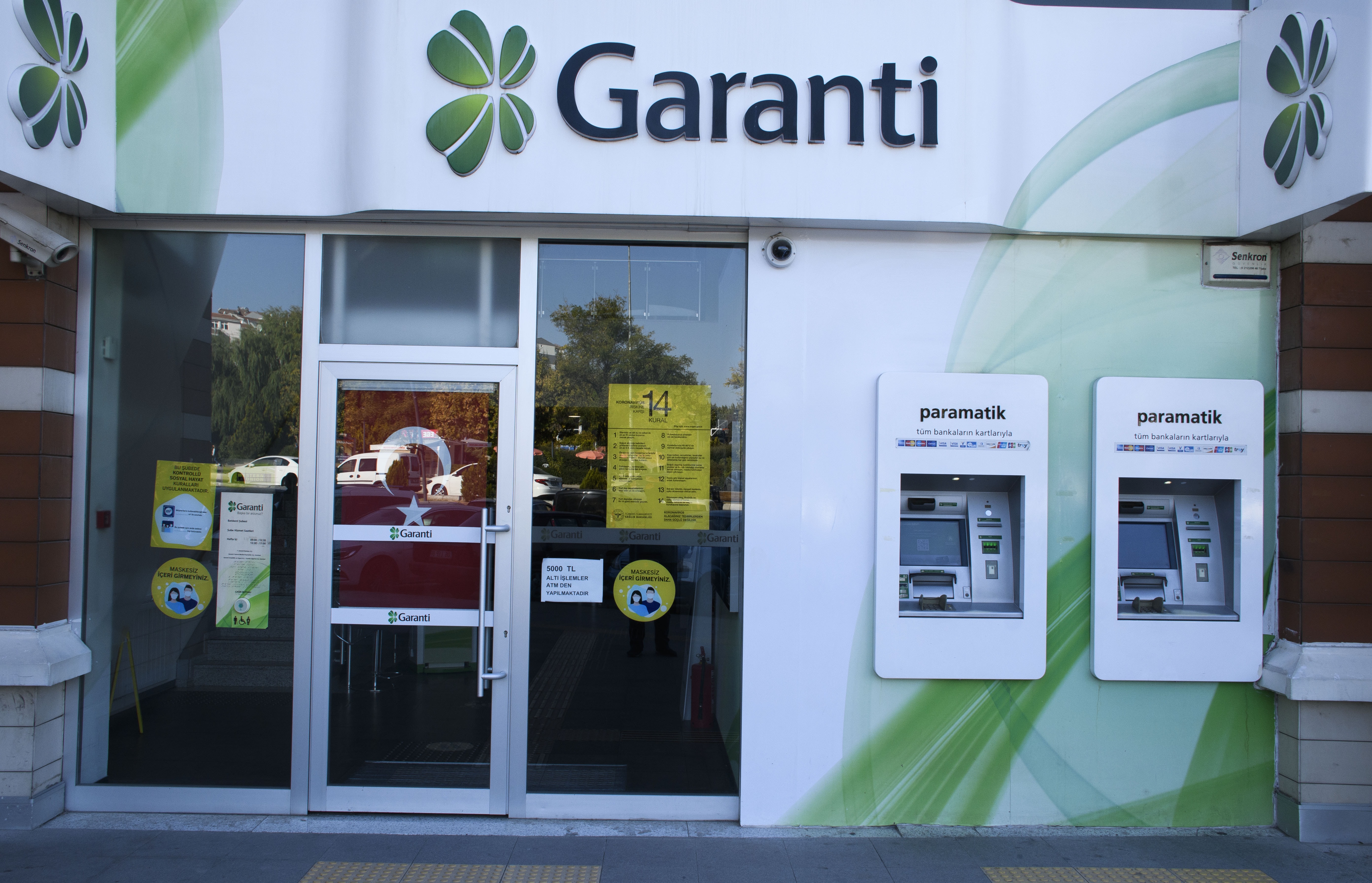 Garanti Bankası'nın ikinci çeyrek kârı beklentinin yüzde 17 üzerinde