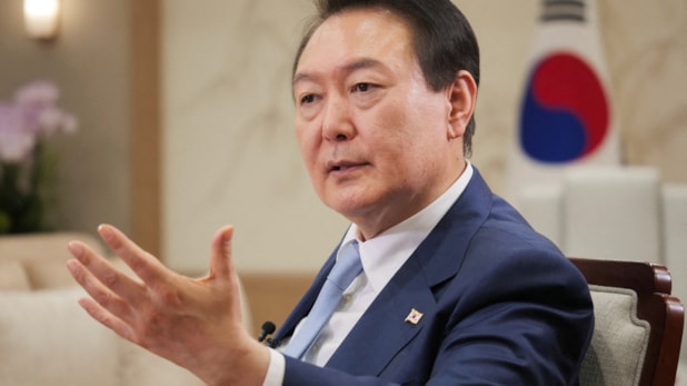 Güney Kore'de Devlet Başkanı Yoon'a karşı 810 bin imza toplandı