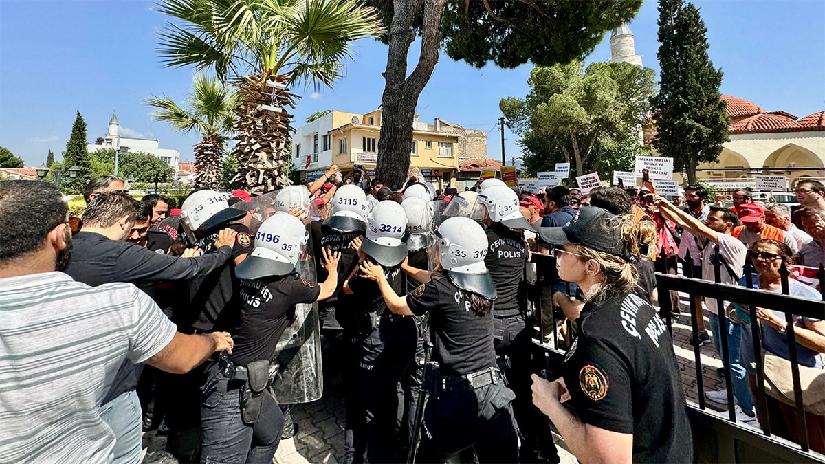 AKP'li belediyenin işten çıkardığı işçilere gazlı müdahale