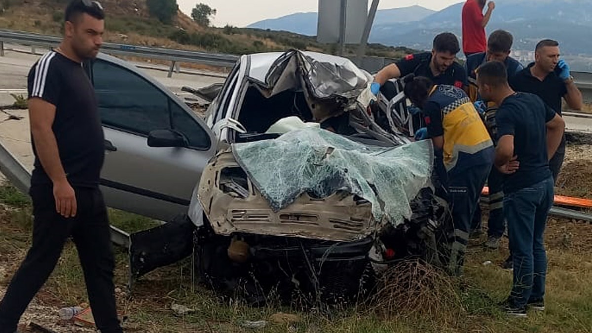 Feci kazada ilçe gençlik ve spor müdür vekili ile yurt çalışanı öldü