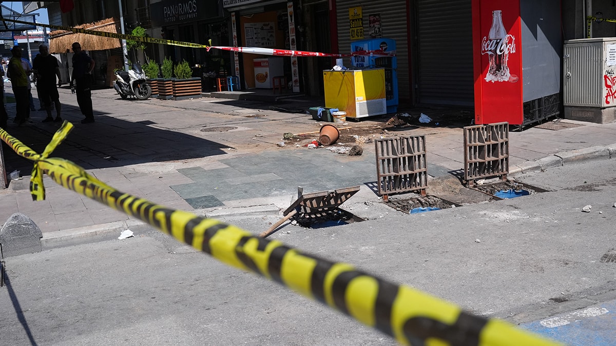 İzmir'de belediyeden 2 kişinin ölümüyle ilgili açıklama