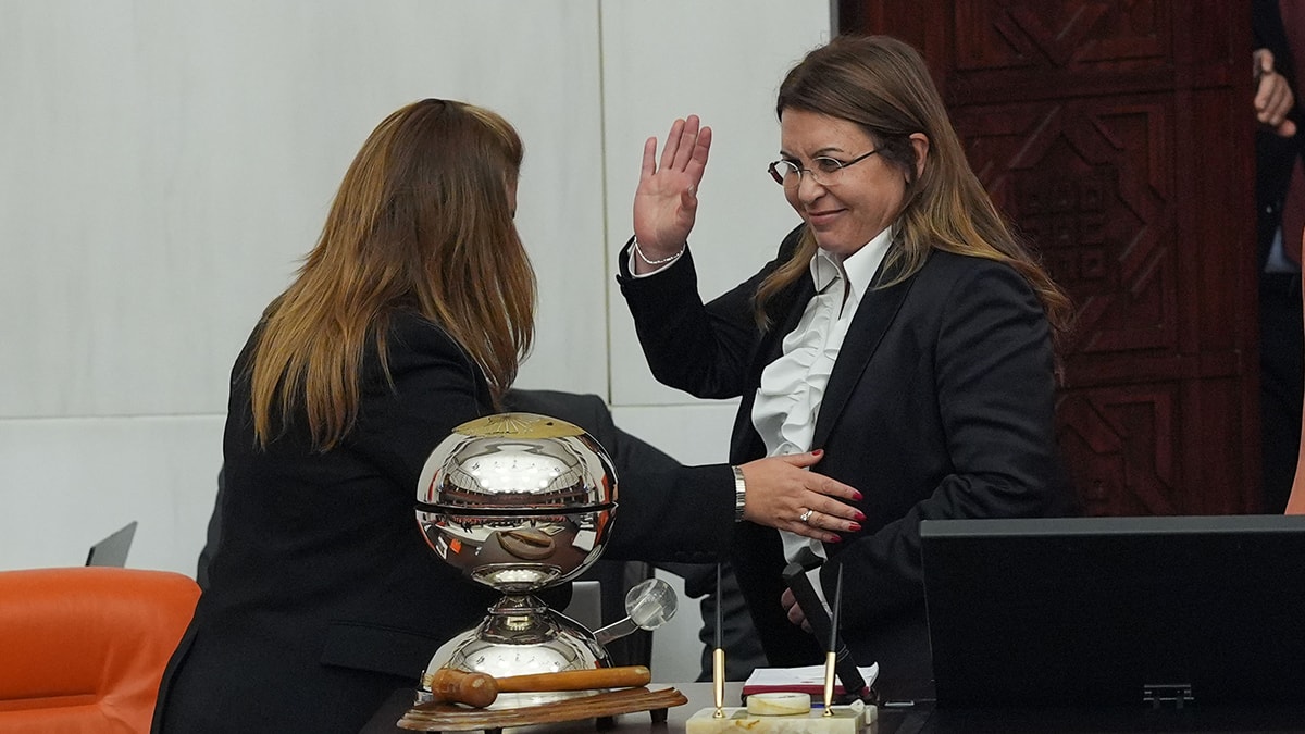 TBMM Başkanvekili Karaca rahatsızlandı