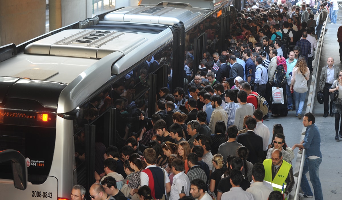 İstanbul'da toplu ulaşıma zam geldi