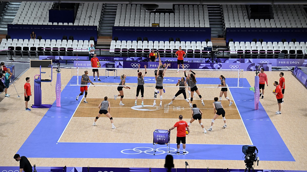 A Milli Kadın Voleybol Takımı, Paris 2024'te Hollanda ile karşılaşıyor!