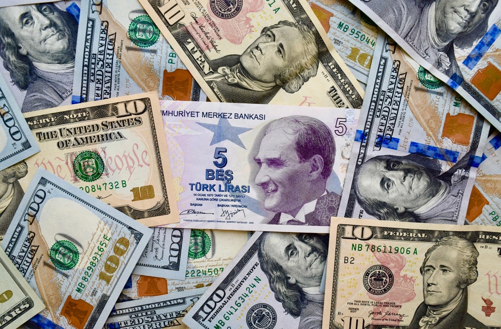 Dolar/TL kurunda sınırlı hareket sürüyor