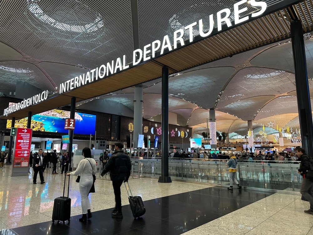 Yurt dışı çıkış harcında yeni rakam belli oldu