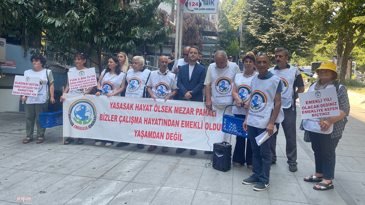 Şikayet dilekçesi kabul edilmeyen emekliler isyan etti