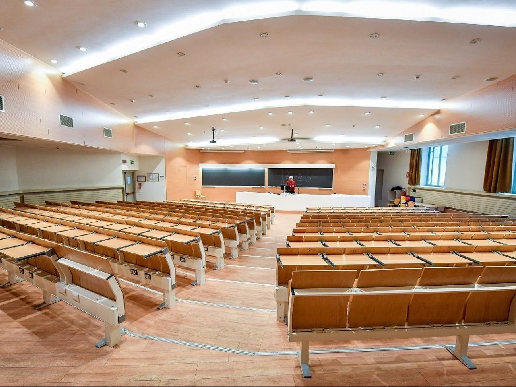 YÖK'ten özel üniversitelere 'ücret' uyarısı