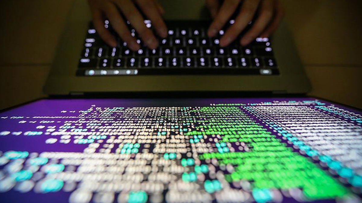 Küresel yazılım krizi dünyayı kilitledi... Siber saldırı mı yapıldı? BTK'dan açıklama