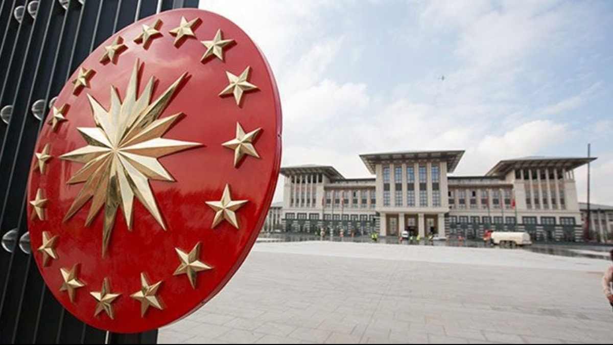 Jandarma Genel Komutanı emekli edildi, Emniyet Genel Müdürü değişti