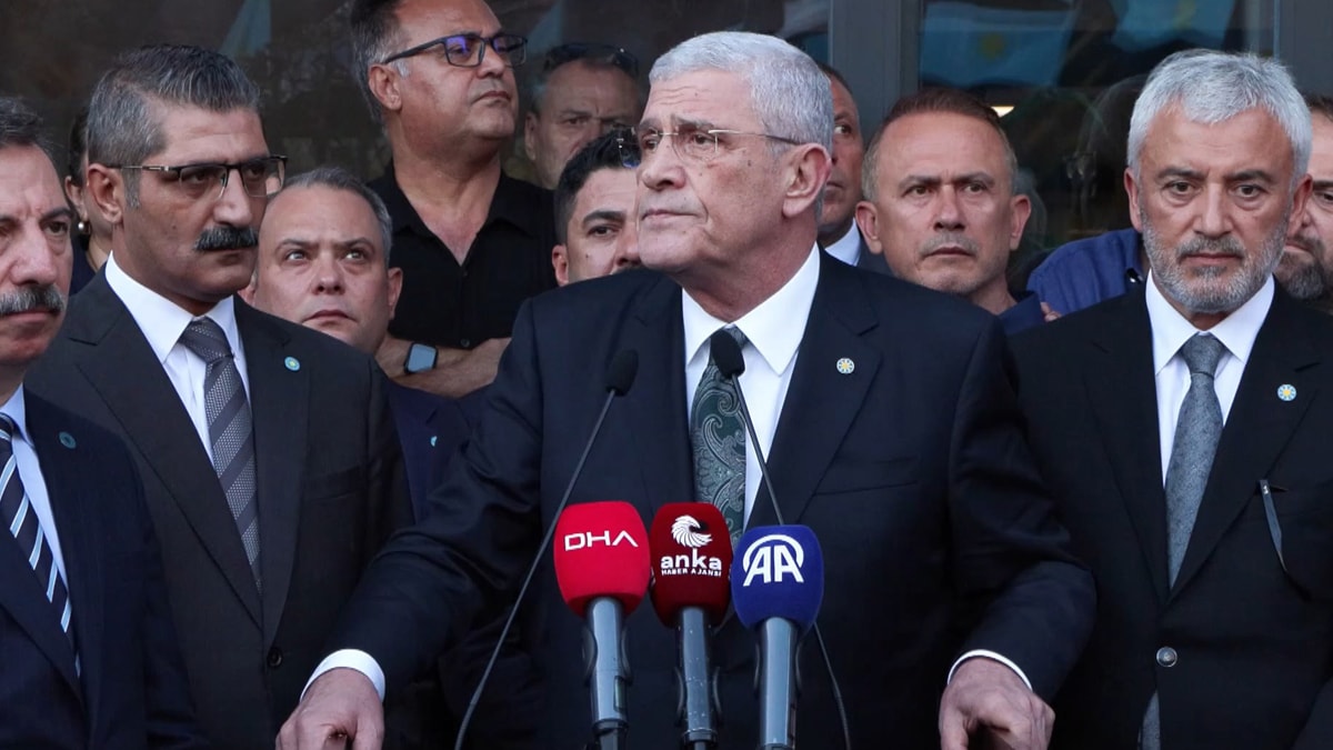 Müsavat Dervişoğlu: Bir eksiksek hiçbirimiz yokuz demektir