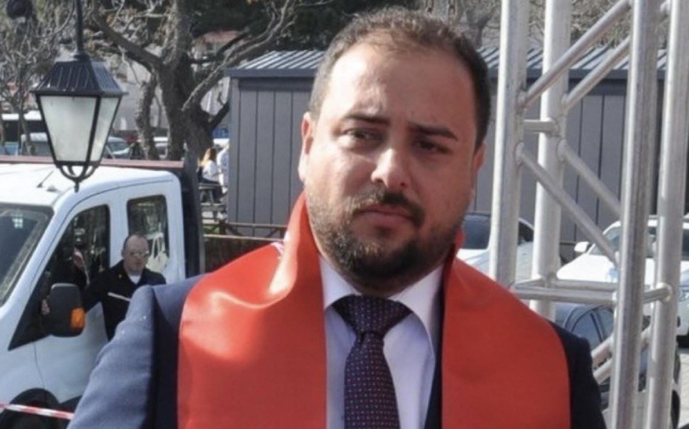 CHP'li meclis üyesi vuruldu... Durumu ağır