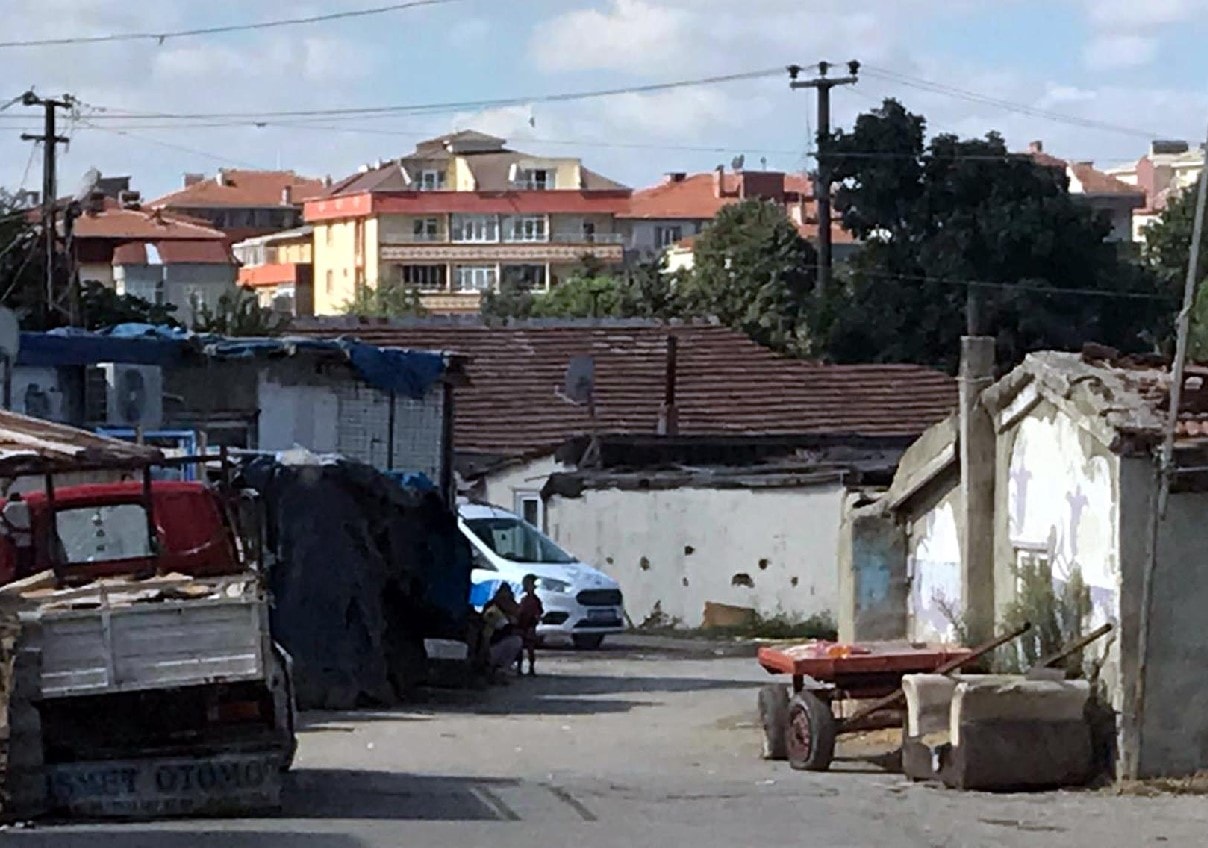 Sokaklar Teksas gibi... Oturdukları yerde öldürdüler