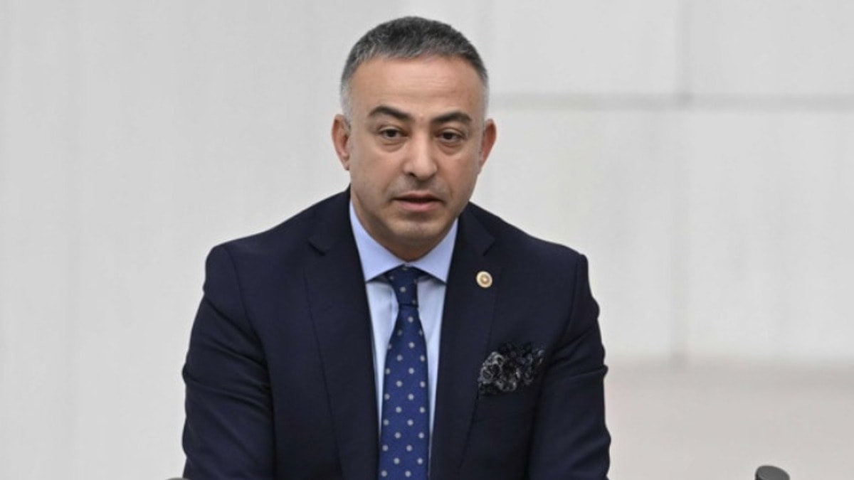 Sınavı AKP il başkanının çaycısı ve şoförü kazandı