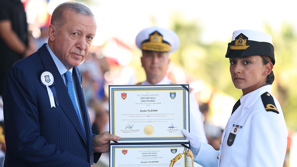 Erdoğan: Tercih yapmak mecburiyetinde değiliz