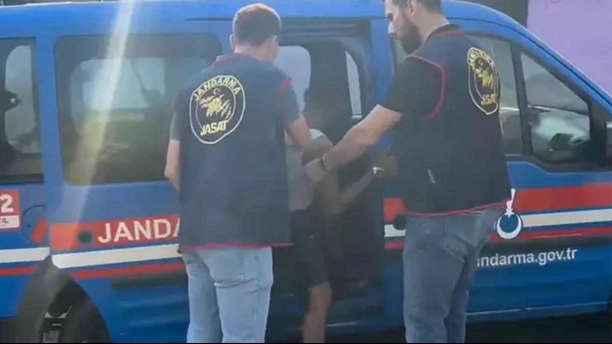 81 ilde operasyon: 4 bin 517 firari yakalandı