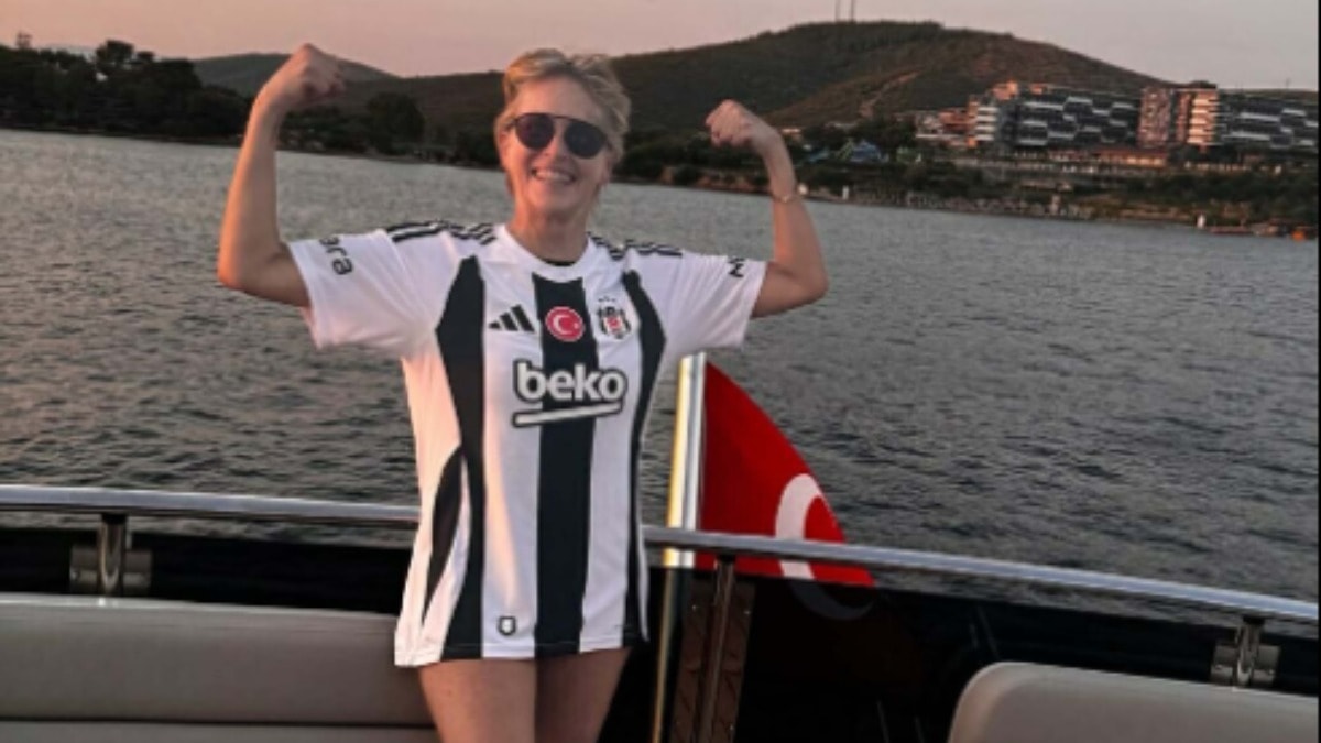 Sharon Stone'a Beşiktaş forması hediye edildi