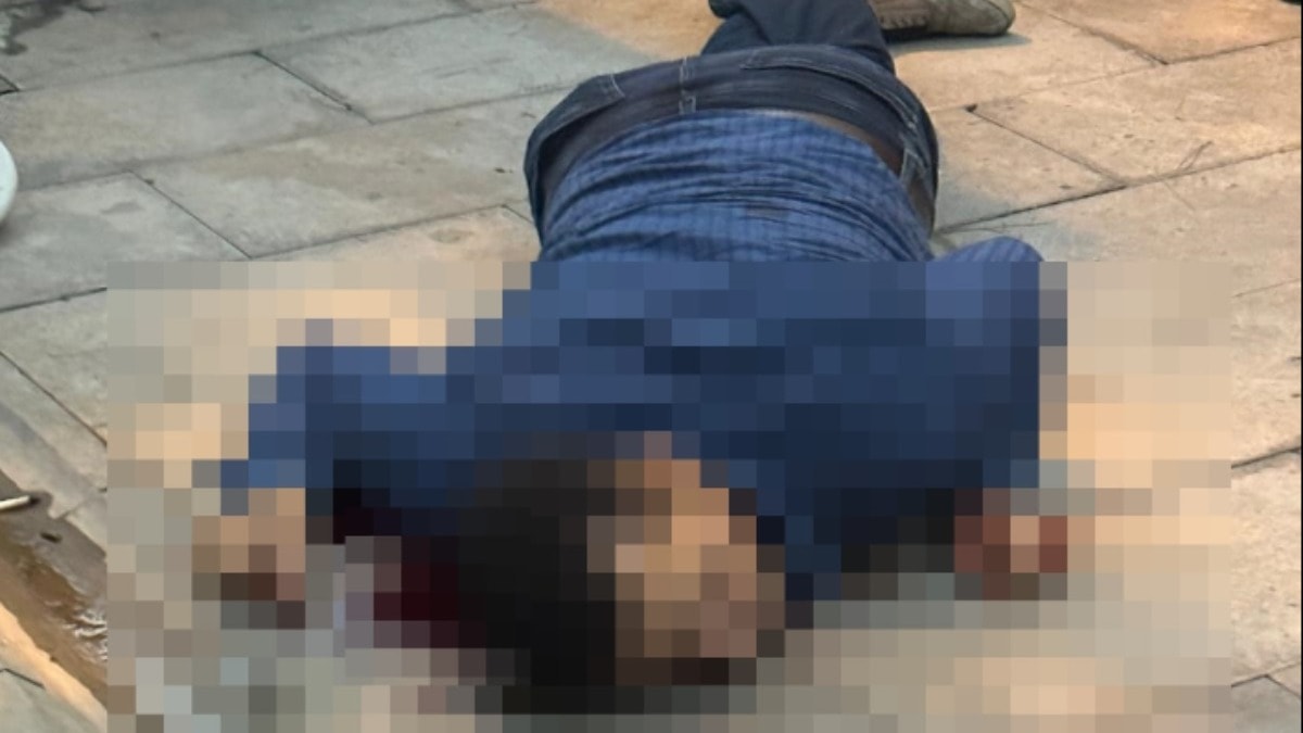 Tartışma kanlı bitti: Sokak ortasında babasını öldürdü