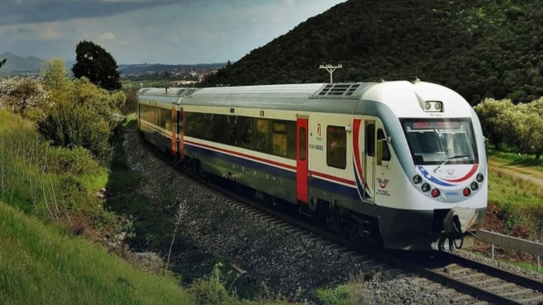 Yaparsa AKP yapar, oy yoksa tren de yok