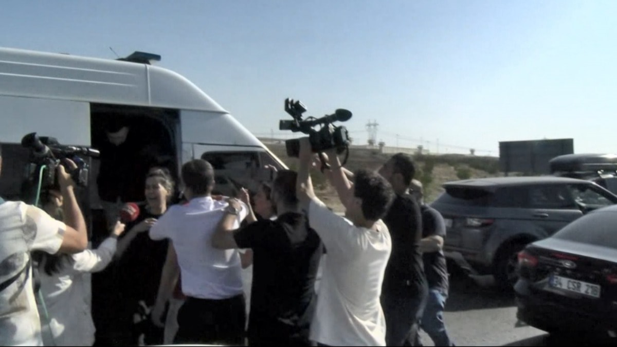 Dilan Polat tahliye edildi: Avukatından ilk açıklama