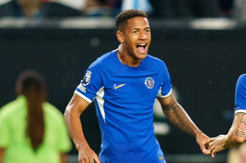 Beşiktaş'ta Muleka gider Angelo gelir