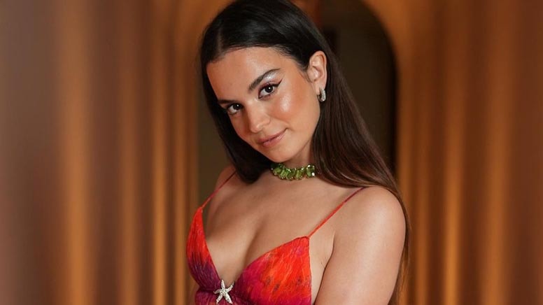 Aslı Bekiroğlu lösemiyi yenen minik hayranıyla Bebek'te piknik yaptı